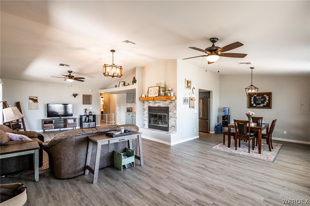 4310 Cordes Road Golden Valley, AZ 86413 - Photo 5 of 45
