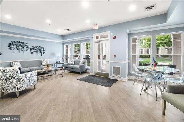 $489,000 | 110 Chevy Chase Street, Unit 301, Gaithersburg, MD 20878