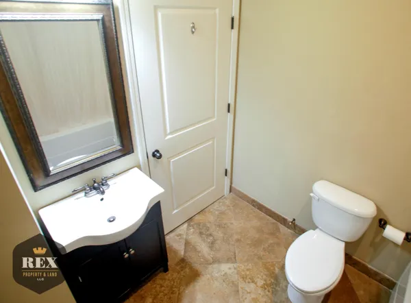 $1,095 | 936 Broad Street, Unit 201, Augusta, GA 30901