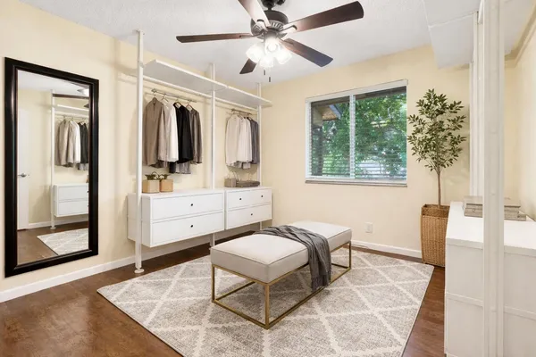 $1,900 | 3083 North Oakland Forest Drive, Unit 306, Oakland Park, FL 33309