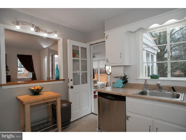 648 Paddock Road Havertown, PA 19083 - Photo 7 of 25