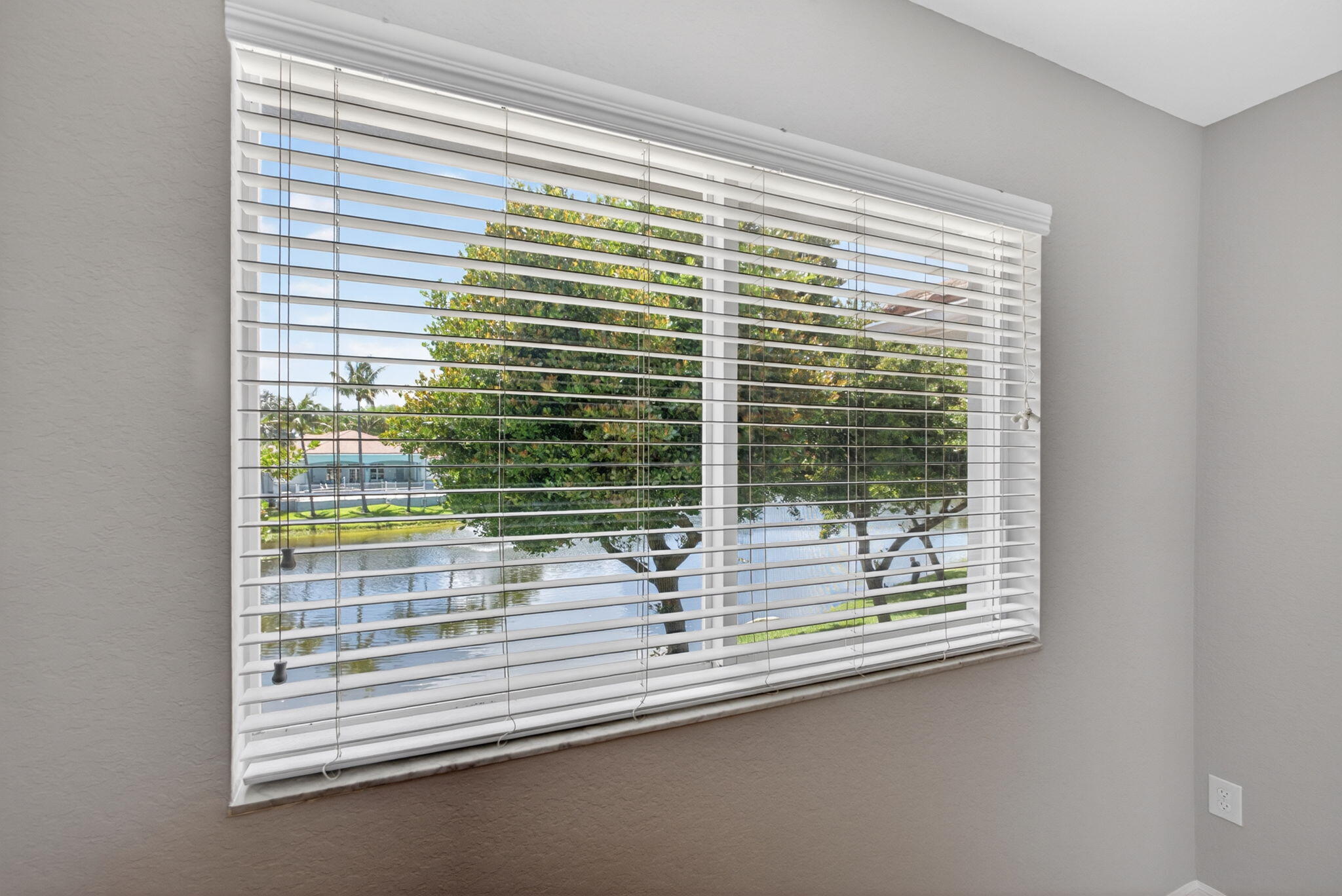 3557 Oleander Terrace Riviera Beach, FL 33404 - Photo 30 of 72 26-web-or-mls-5D1A5598