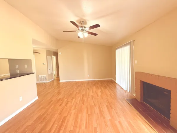 $1,300 | 12655 Ashford Meadow Drive, Unit D, Houston, TX 77082