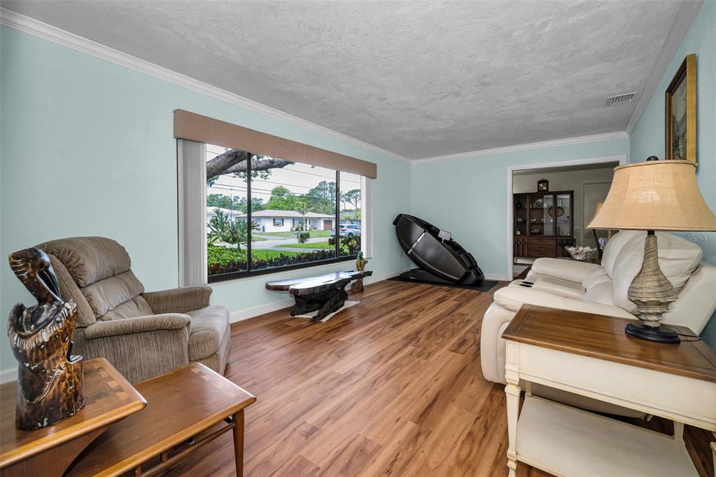 409 Graham Drive Clearwater, FL 33765 - Photo 20 of 75
