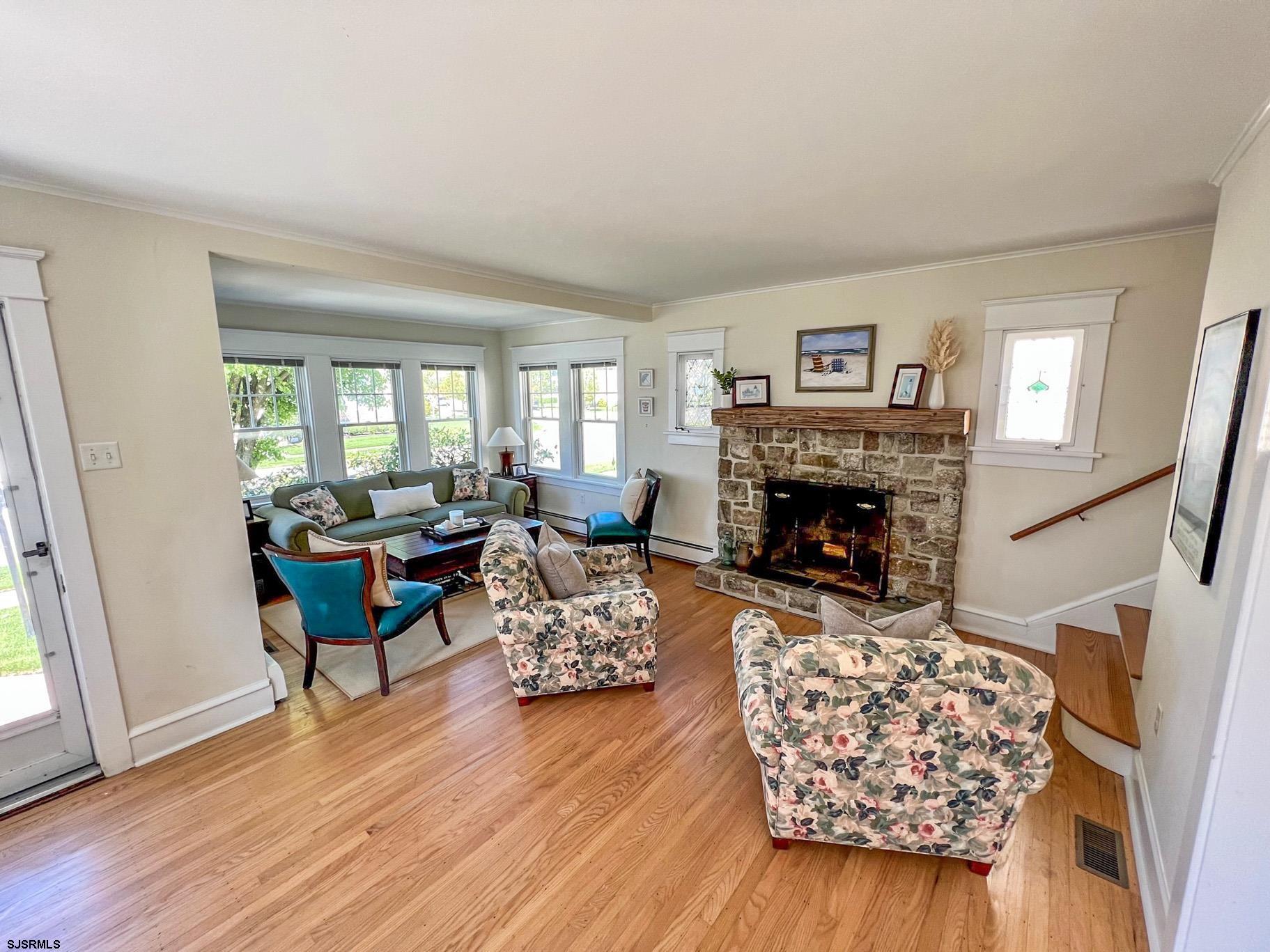 409 Gull Road Ocean City, NJ 08226 - Photo 4 of 37 Gallery Image 4