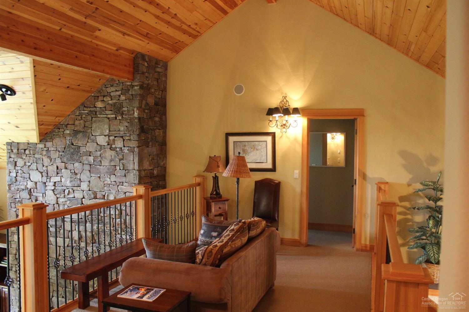 61825 Fall Creek Loop Bend, OR 97702 - Photo 20 of 23 Additional Photo