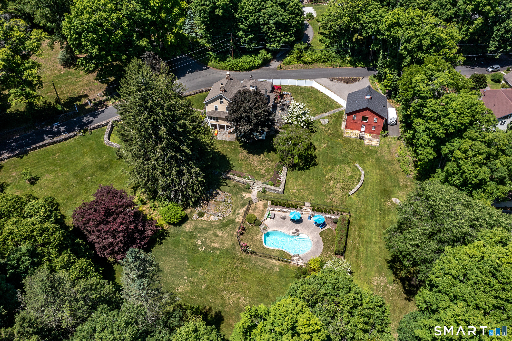 49 Old Bridge Road Brookfield, CT 06804 - Photo 5 of 40