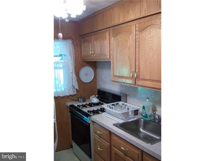 311 Rural Avenue Chester, PA 19013 - Photo 11 of 25 Kitchen
