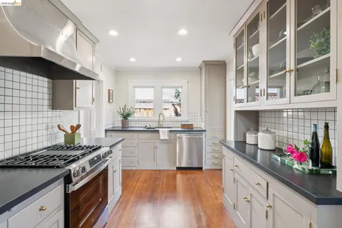 $998,000 | 3862 Lyman Road, Oakland, CA 94602