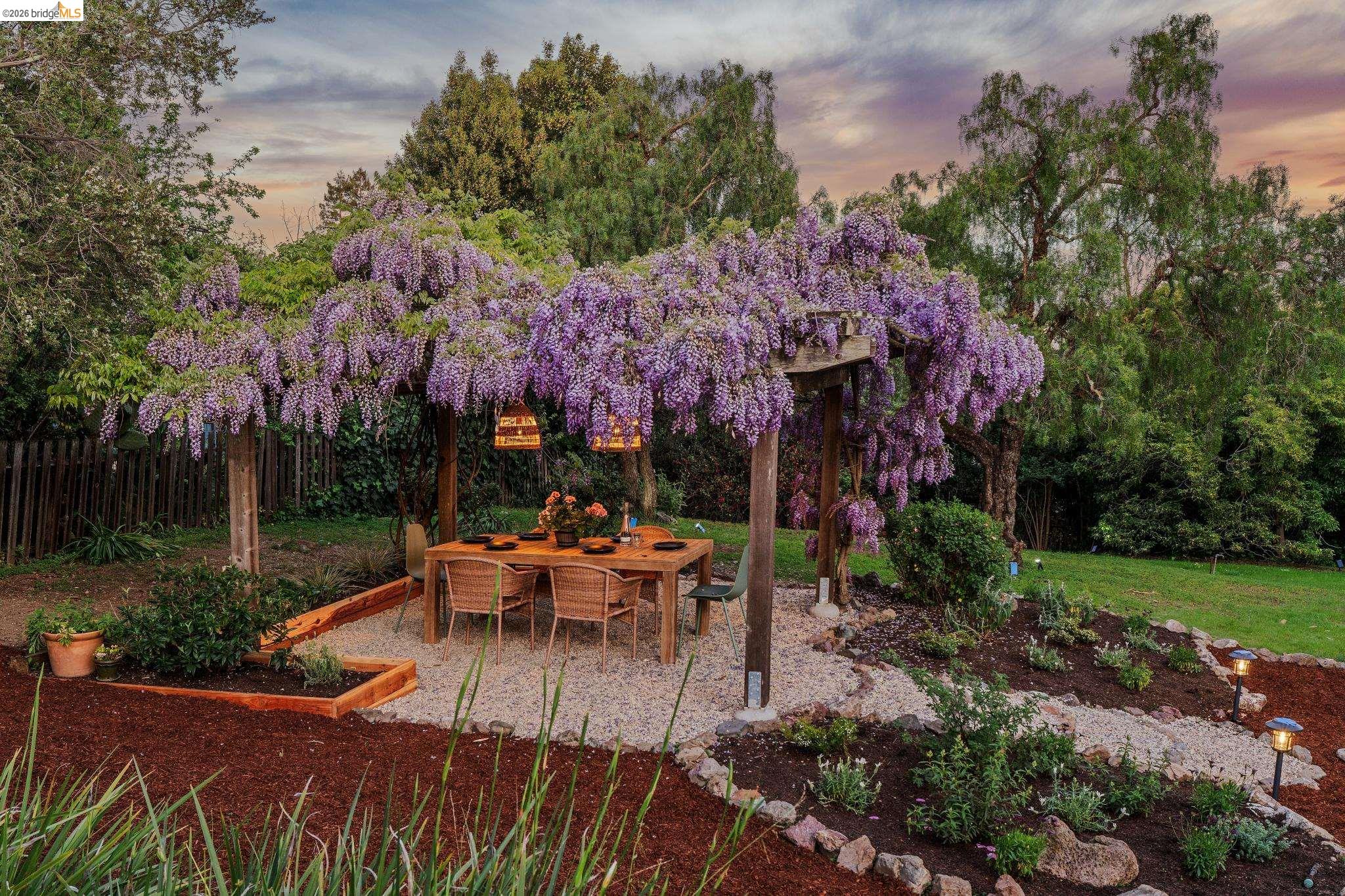 3862 Lyman Road Oakland, CA 94602 - Photo 43 of 60