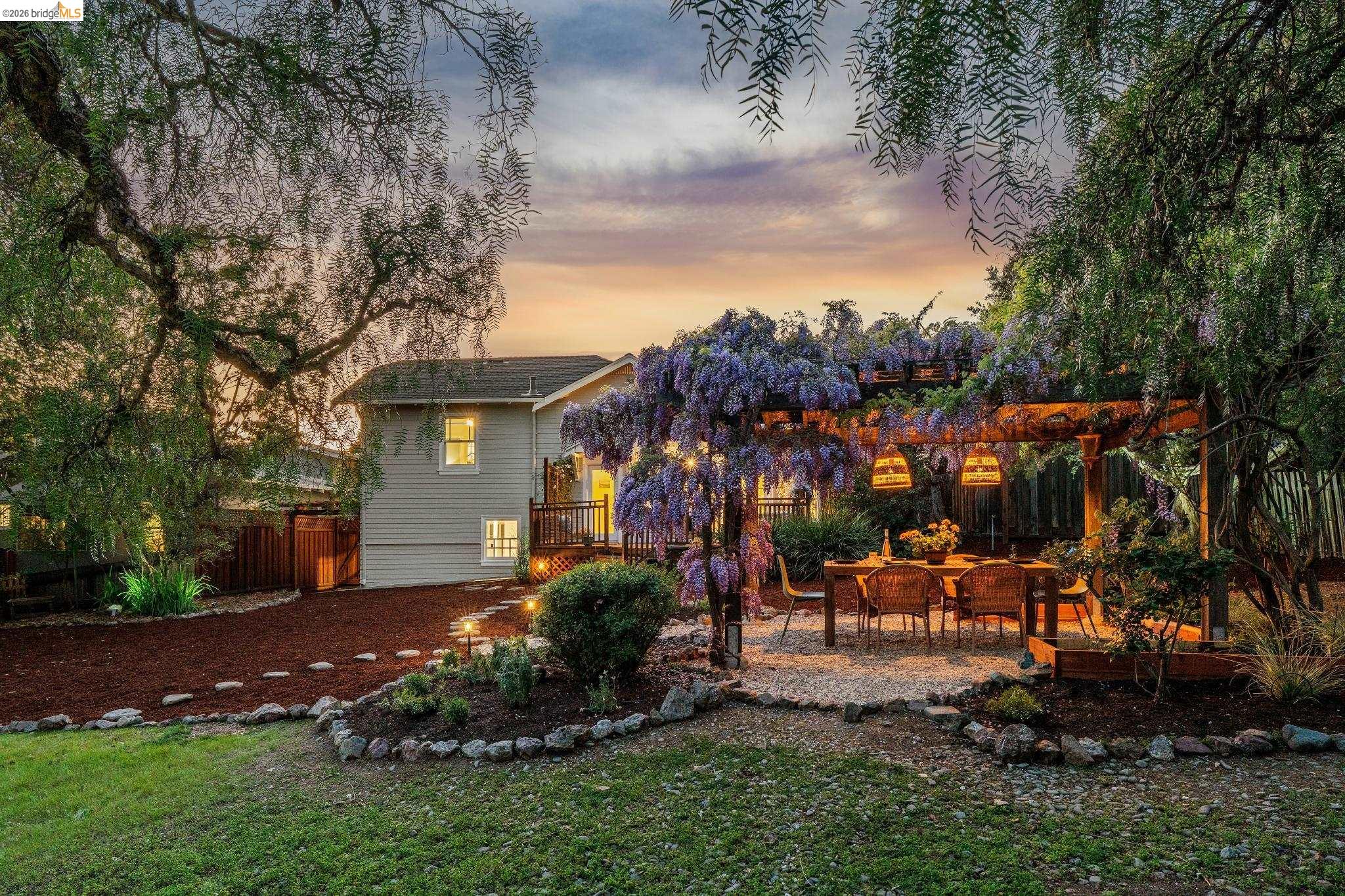 3862 Lyman Road Oakland, CA 94602 - Photo 49 of 60