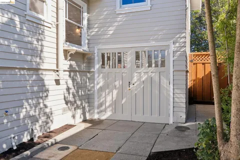 $998,000 | 3862 Lyman Road, Oakland, CA 94602