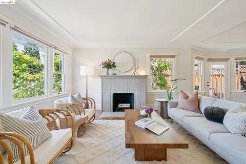 $998,000 | 3862 Lyman Road, Oakland, CA 94602