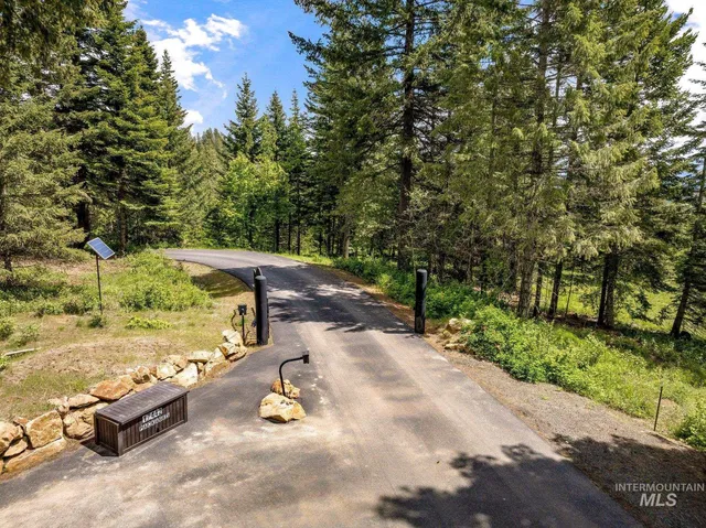 $6,750,000 | 17442 Painted Rose Road, Worley, ID 83876