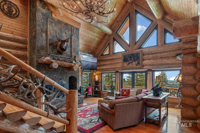 $6,750,000 | 17442 Painted Rose Road, Worley, ID 83876