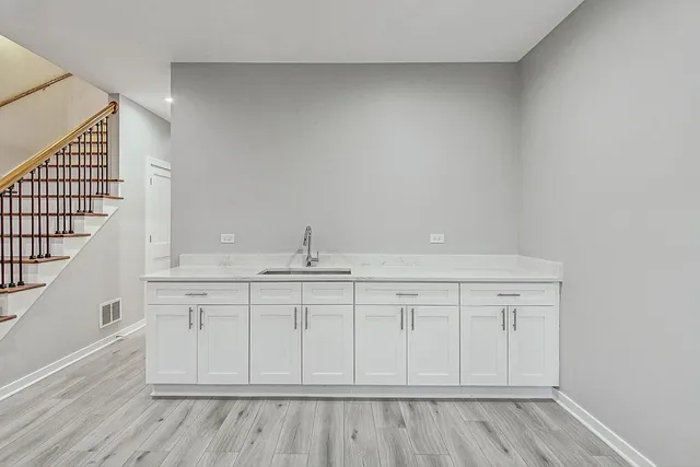 $699,000 | 6626 South Ingleside Avenue, Chicago, IL 60637