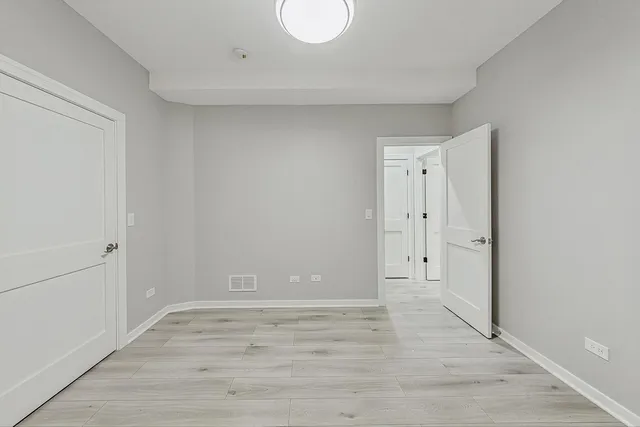 $699,000 | 6626 South Ingleside Avenue, Chicago, IL 60637