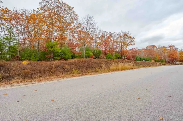 $289,900 | 9 Chestnut Way, Lee, NH 03861