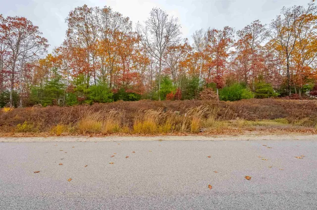 $289,900 | 9 Chestnut Way, Lee, NH 03861