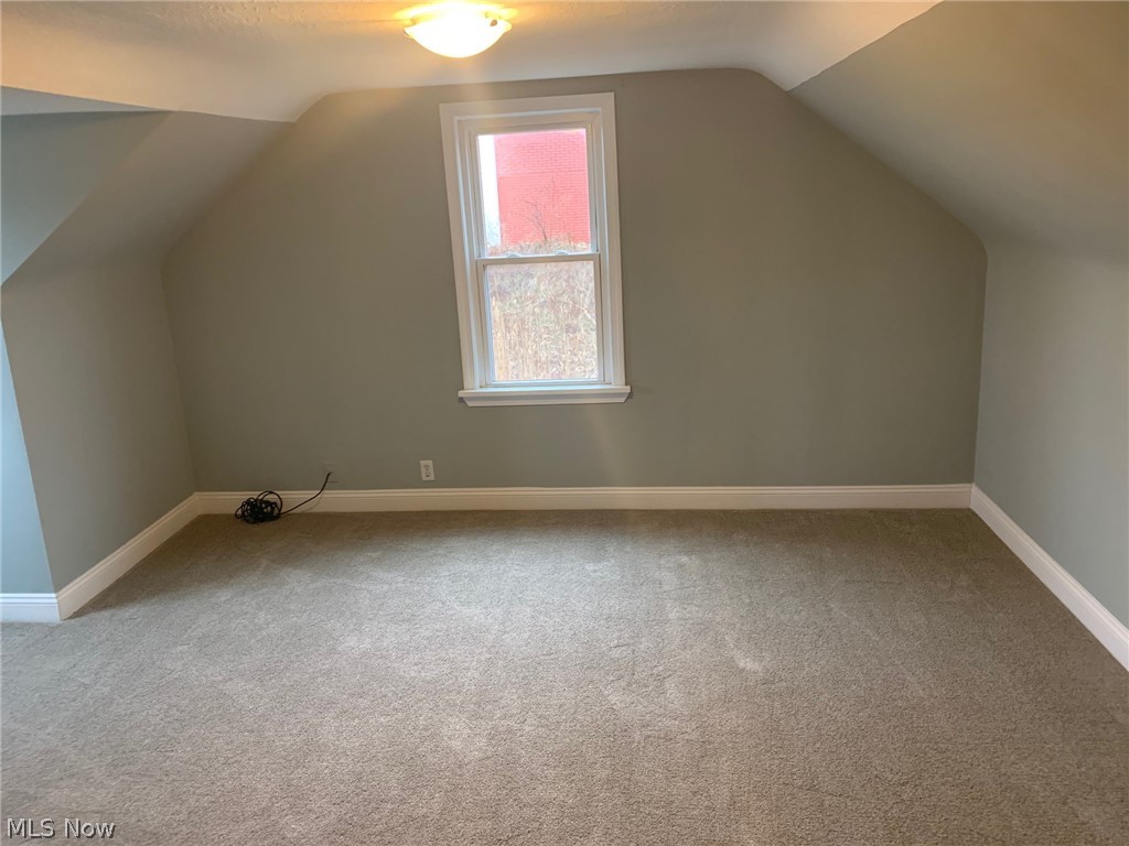 1040 Worden Road Wickliffe, OH 44092 - Photo 13 of 22 Gallery Image 13