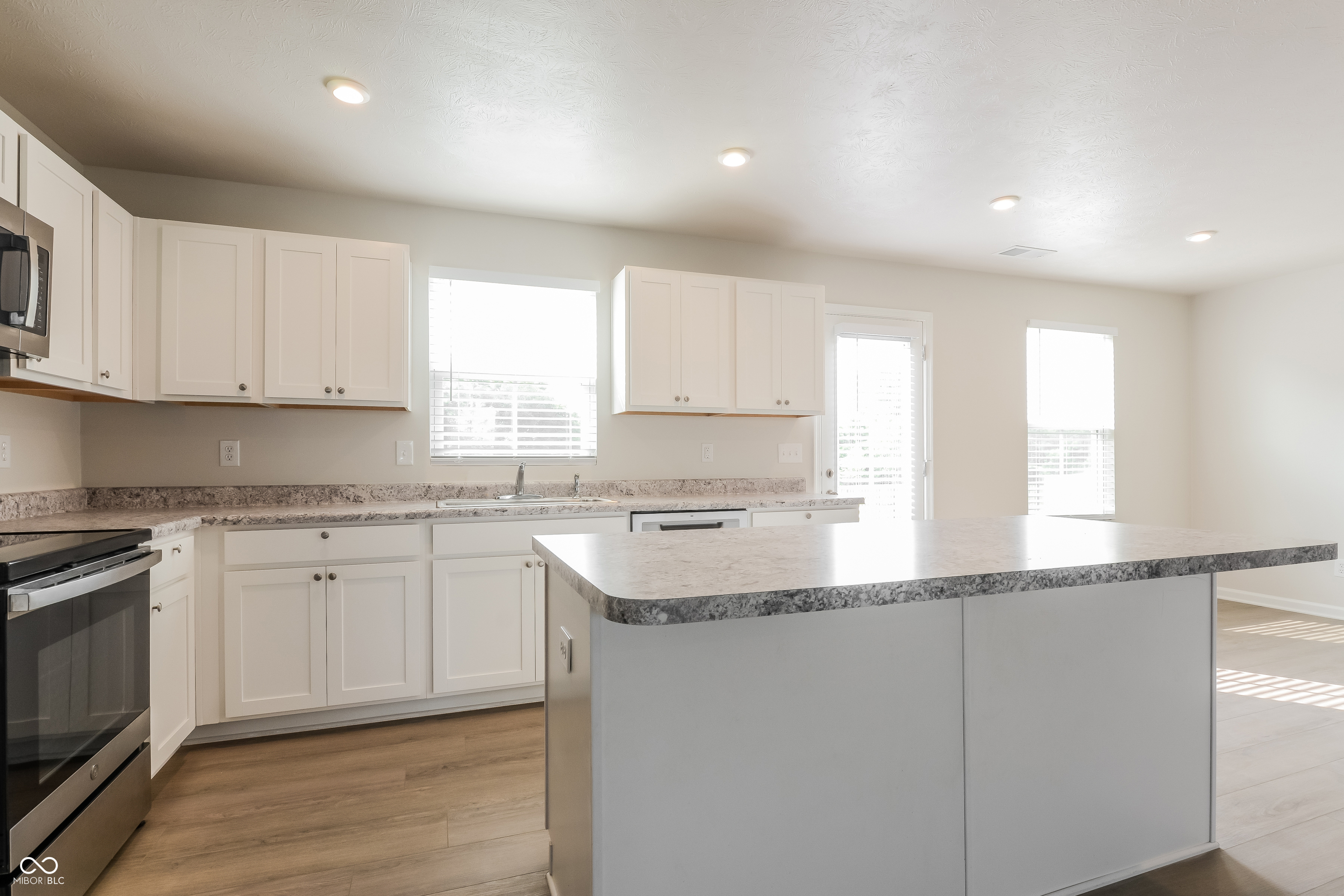 13781 North Rising Sun Circle East Camby, IN 46113 - Photo 5 of 17