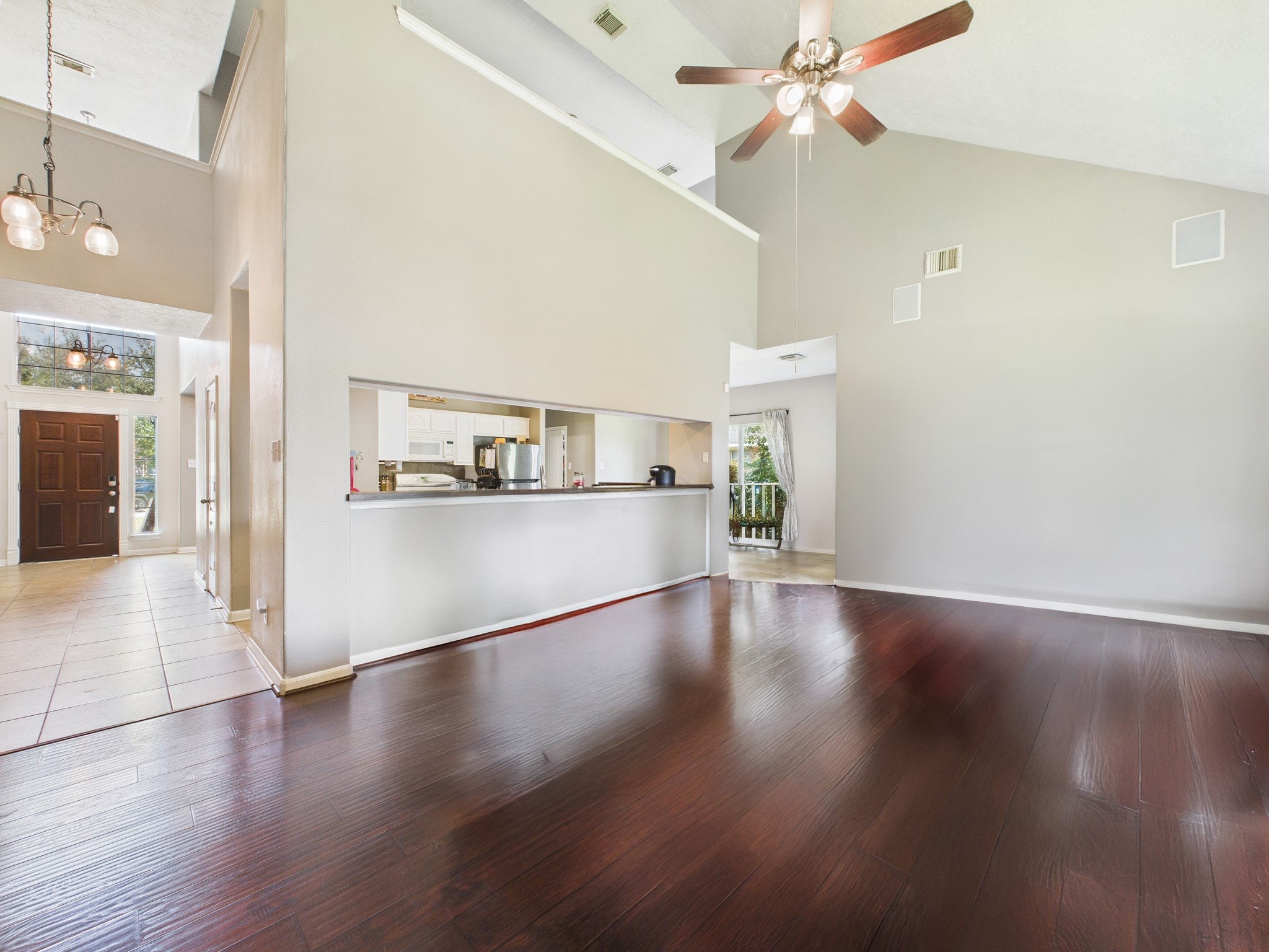 1484 Allison Street Alvin, TX 77511 - Photo 9 of 37 *Furniture has been virtually removed to show the size of the room.*