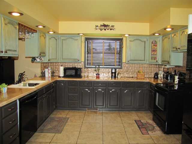 819 Moyer Street Cheney, WA 99004 - Photo 4 of 8 Gallery Image 4
