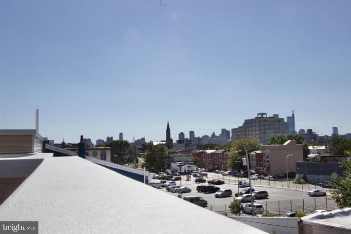 1608 North 3rd Street Philadelphia, PA 19122 - Photo 26 of 28 a view of a city