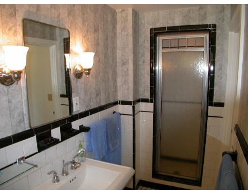 71 Royce Road Marlborough, MA 01752 - Photo 18 of 20 Gallery Image 18