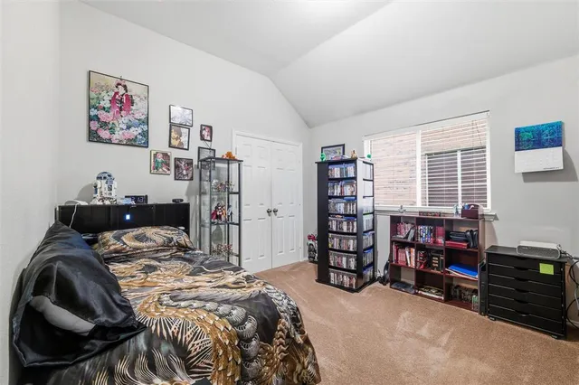 $310,000 | 304 Briar Cove Circle, Red Oak, TX 75154