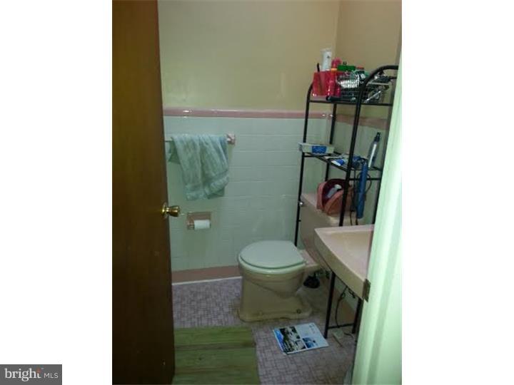 2641 Cranston Road Philadelphia, PA 19131 - Photo 10 of 22