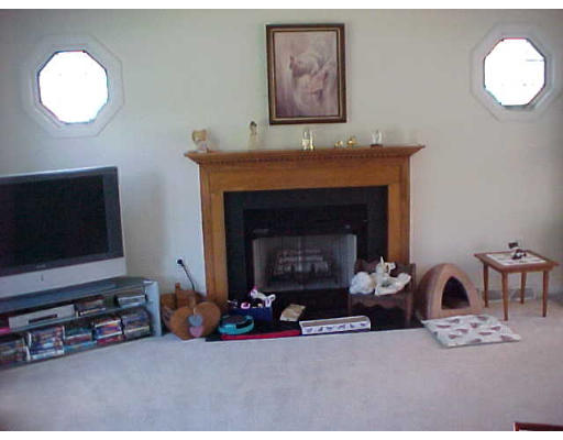 263 Cambridge Road Woburn, MA 01801 - Photo 3 of 11 Gallery Image 3