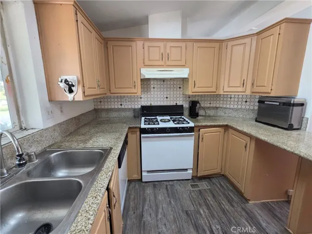 $140,000 | 17700 Western, Unit 1, Gardena, CA 90247