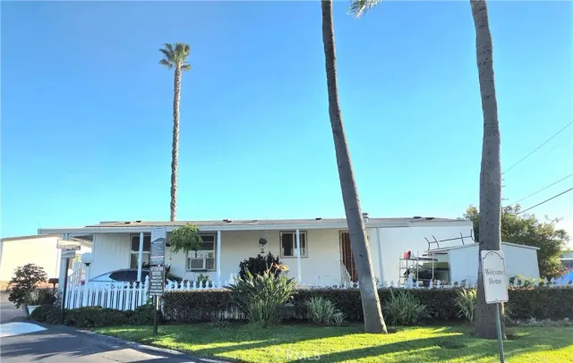 $140,000 | 17700 Western, Unit 1, Gardena, CA 90247