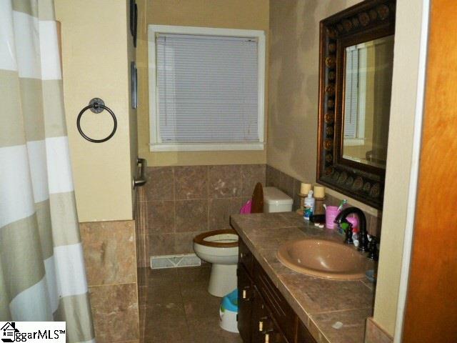 1197 Saluda Dam Road Easley, SC 29640 - Photo 14 of 25 Gallery Image 14