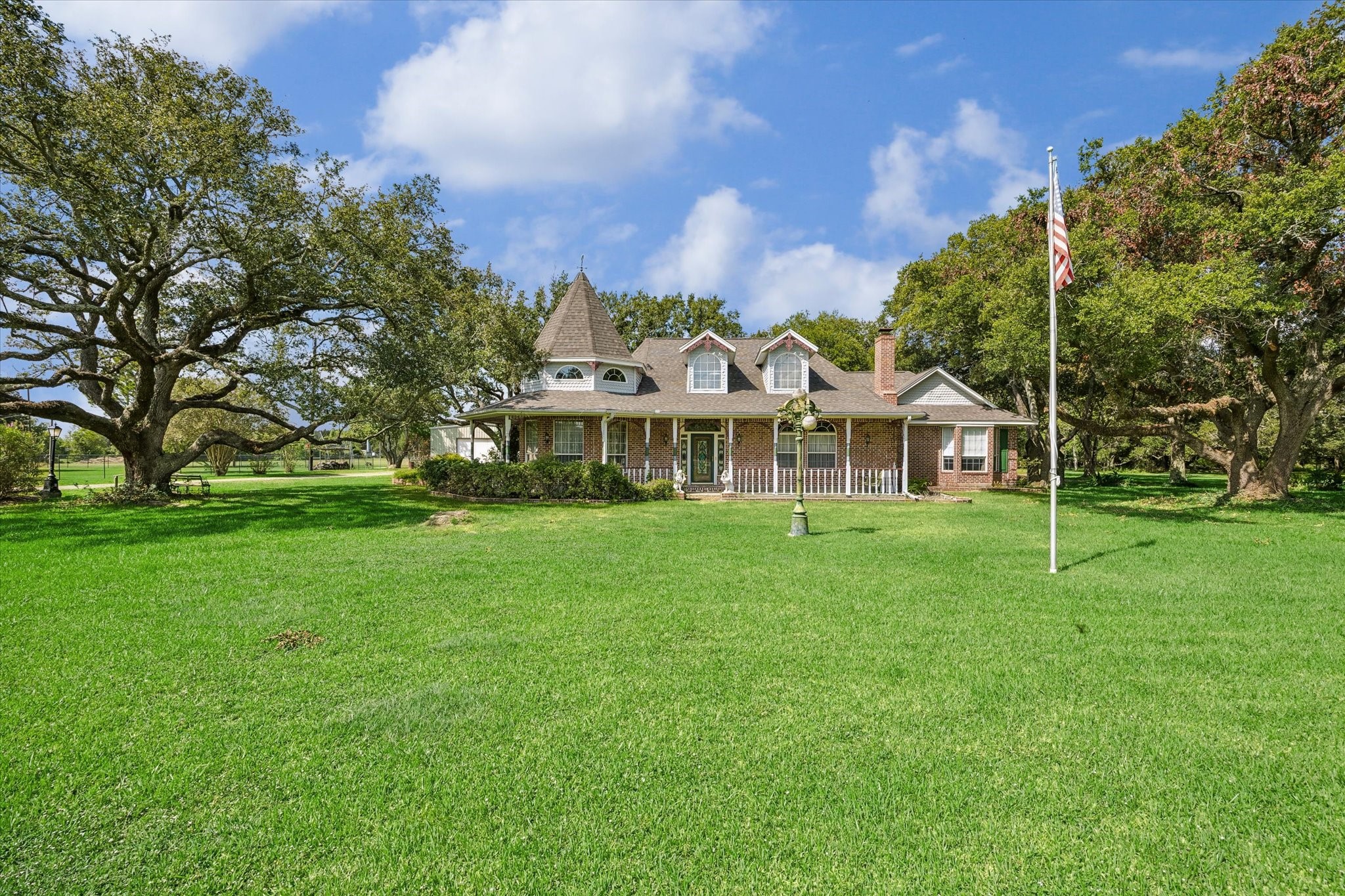 10220 Hanselman Road, Unit CR69 Manvel, TX 77578 - Photo 2 of 33 Gallery Image 2