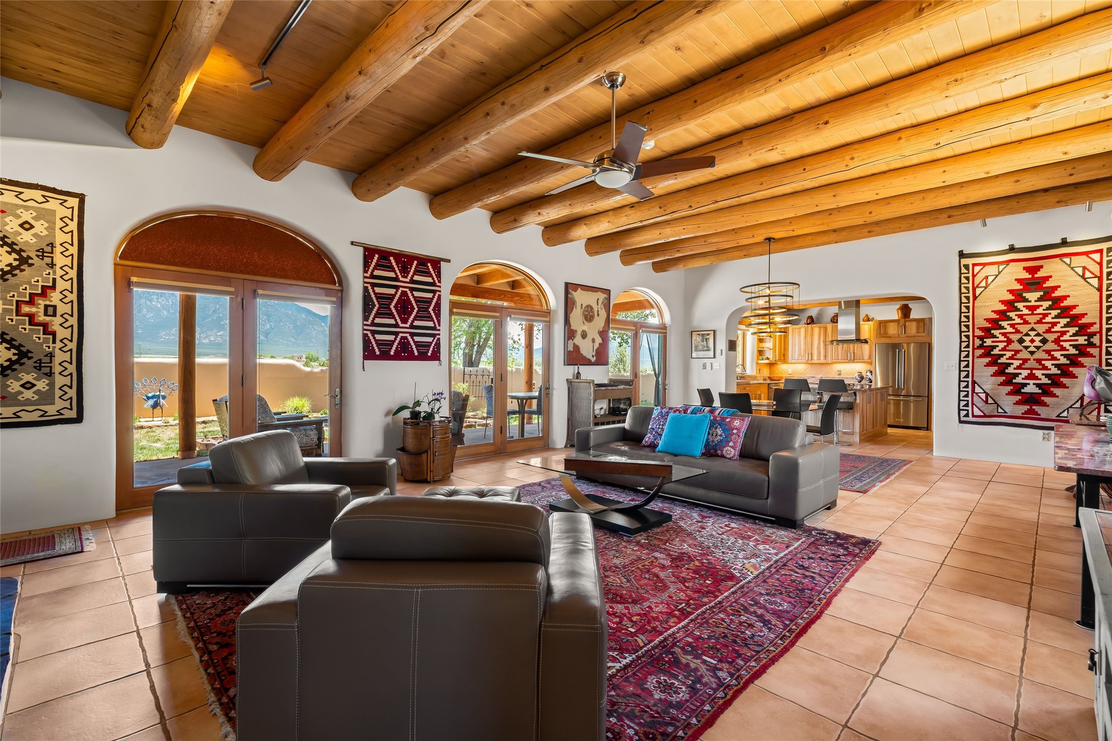 35 North Mesa Road El Prado, NM 87529 - Photo 3 of 55