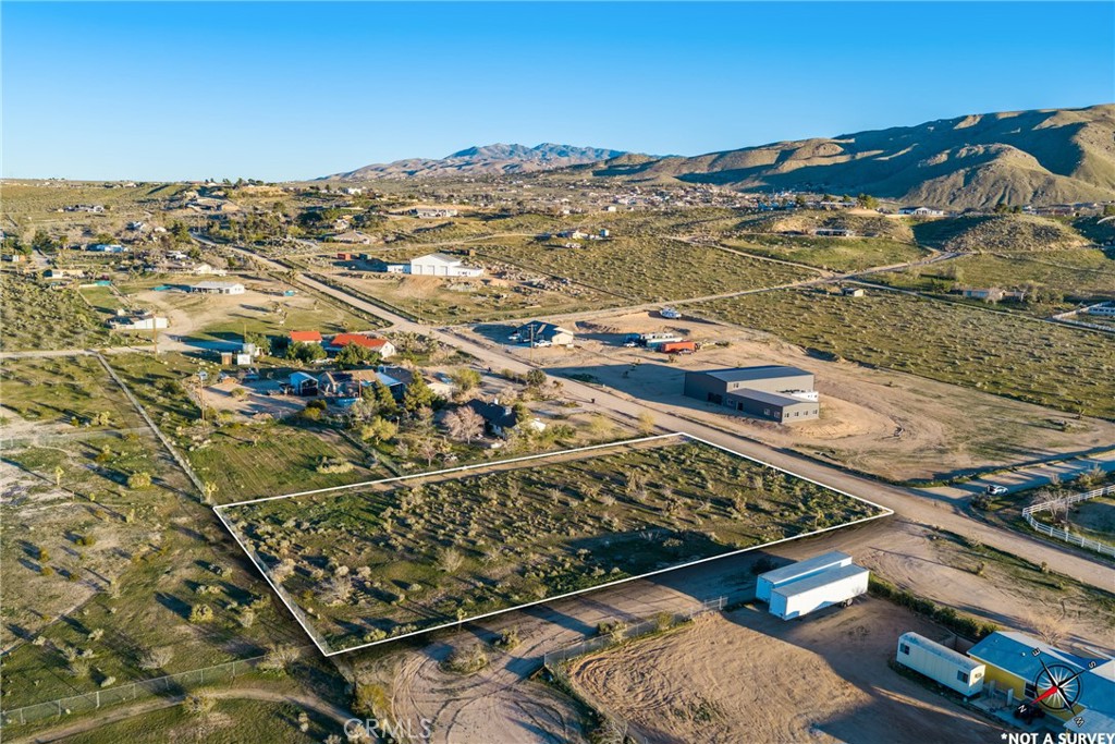 0 Moonbeam Apple Valley Apple Valley, CA 92308 - Photo 13 of 14 a view of city