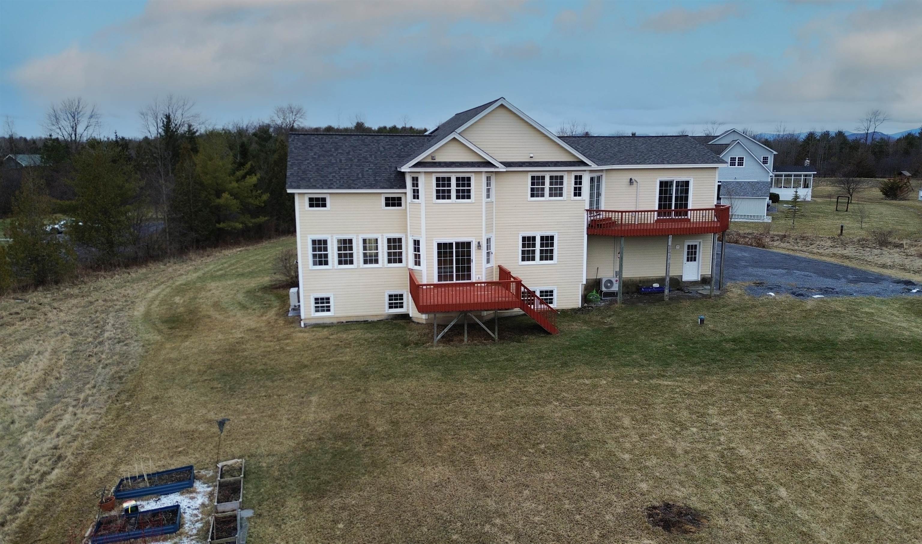 20 Robin Lane Charlotte, VT 05445 - Photo 34 of 36