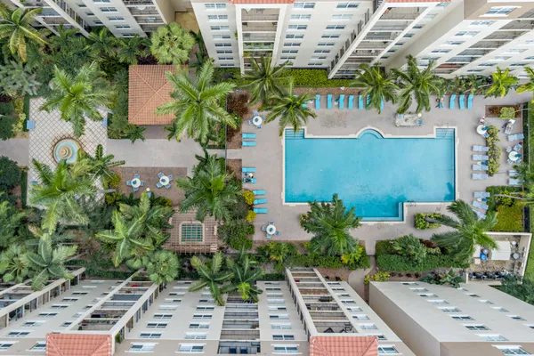 $3,900 | 1801 North Flagler Drive, Unit 903, West Palm Beach, FL 33407