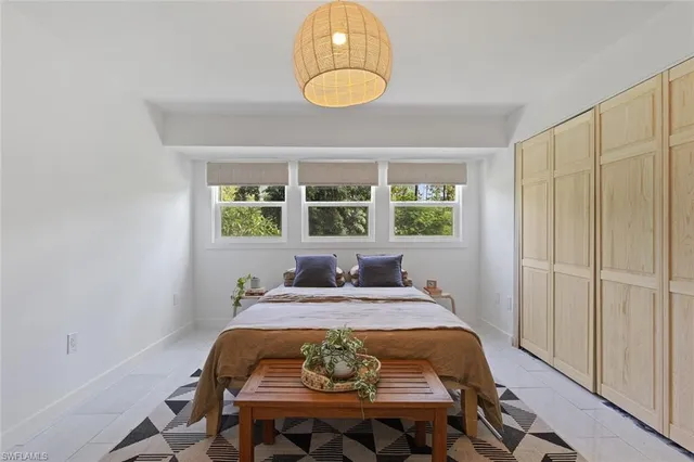 $699,000 | 4710 11th Avenue Southwest, Naples, FL 34116