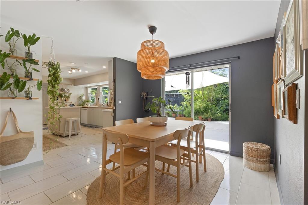 4710 11th Avenue Southwest Naples, FL 34116 - Photo 4 of 27