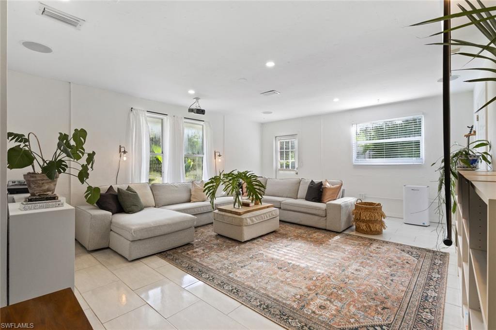 4710 11th Avenue Southwest Naples, FL 34116 - Photo 8 of 27