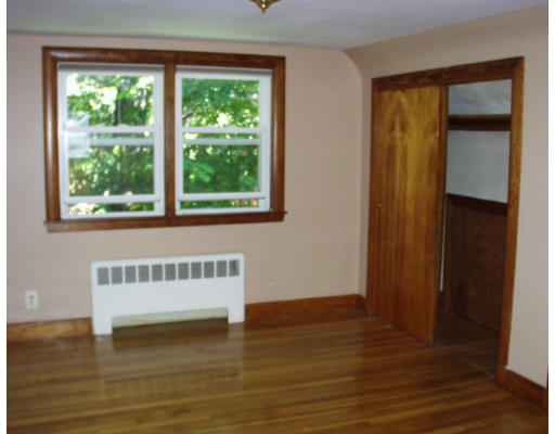 20 Ralph Street Medford, MA 02155 - Photo 5 of 15 Gallery Image 5