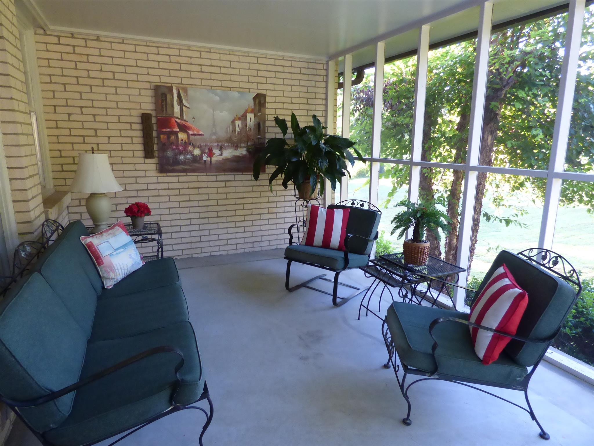 441 Excell Road Clarksville, TN 37043 - Photo 20 of 30 a living room with furniture and a large window