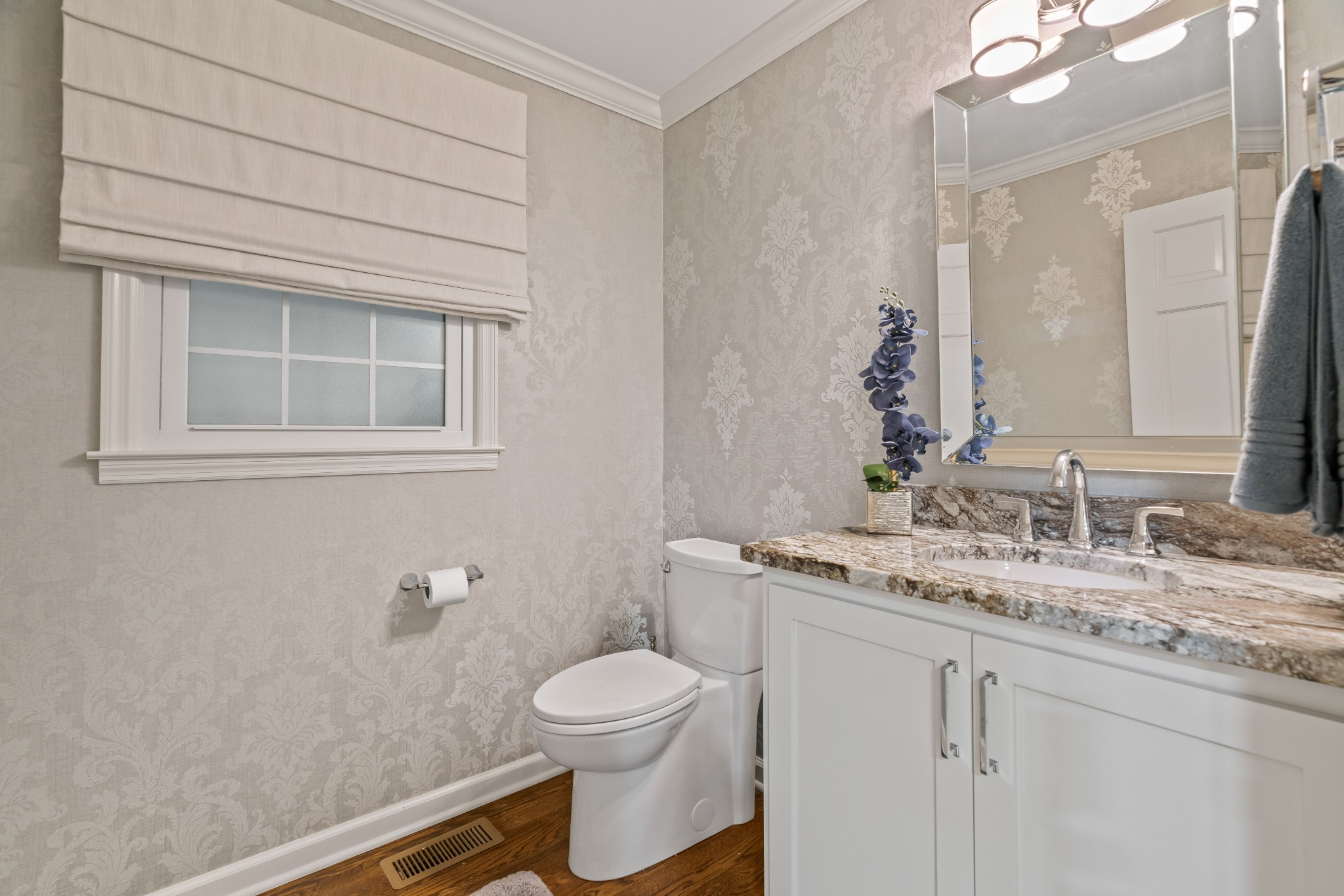 204 Hidden Lake Road Hendersonville, TN 37075 - Photo 20 of 67 a bathroom with a granite countertop toilet sink and mirror