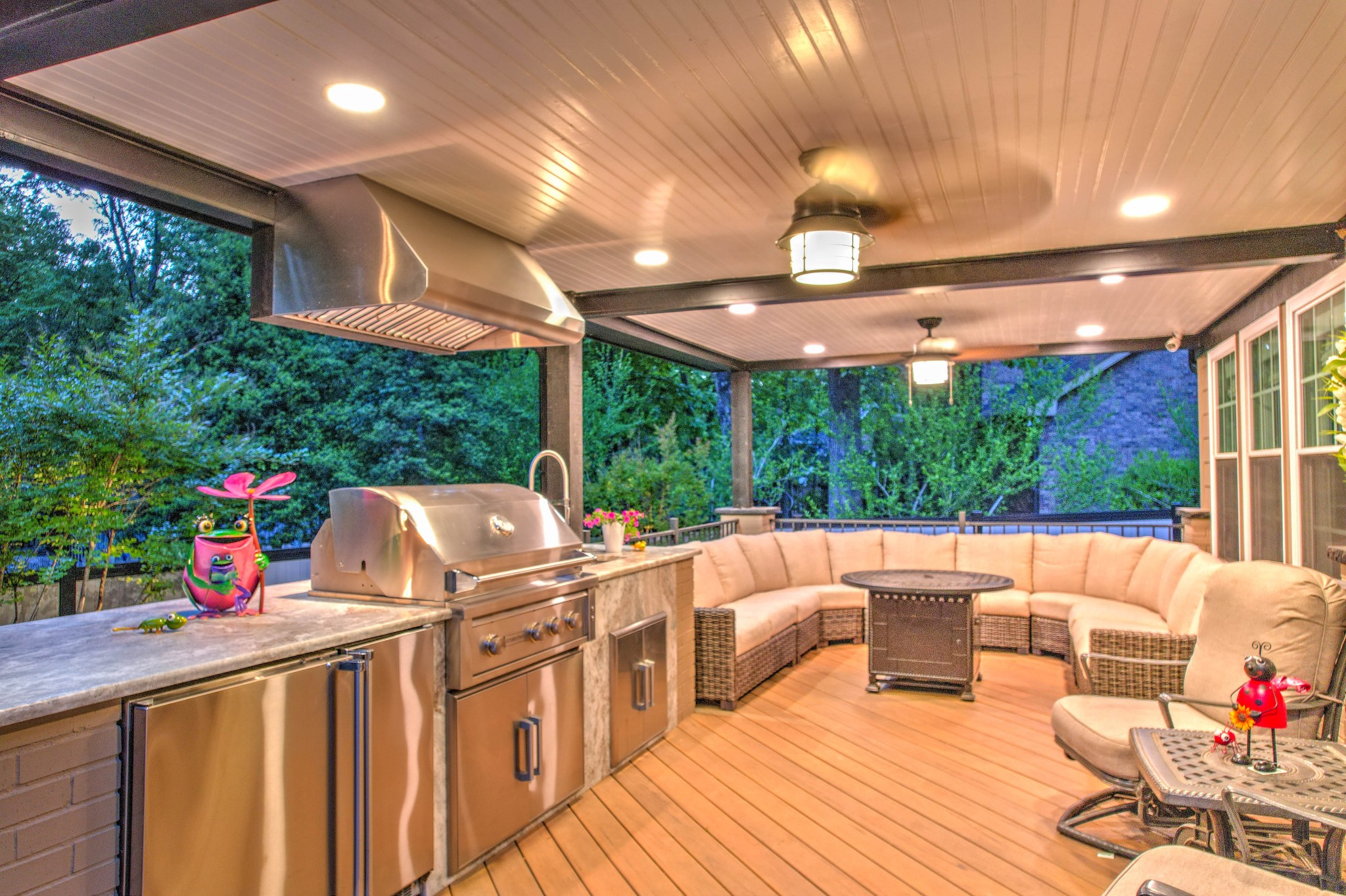 204 Hidden Lake Road Hendersonville, TN 37075 - Photo 58 of 67 a outdoor space with patio the couches and chairs