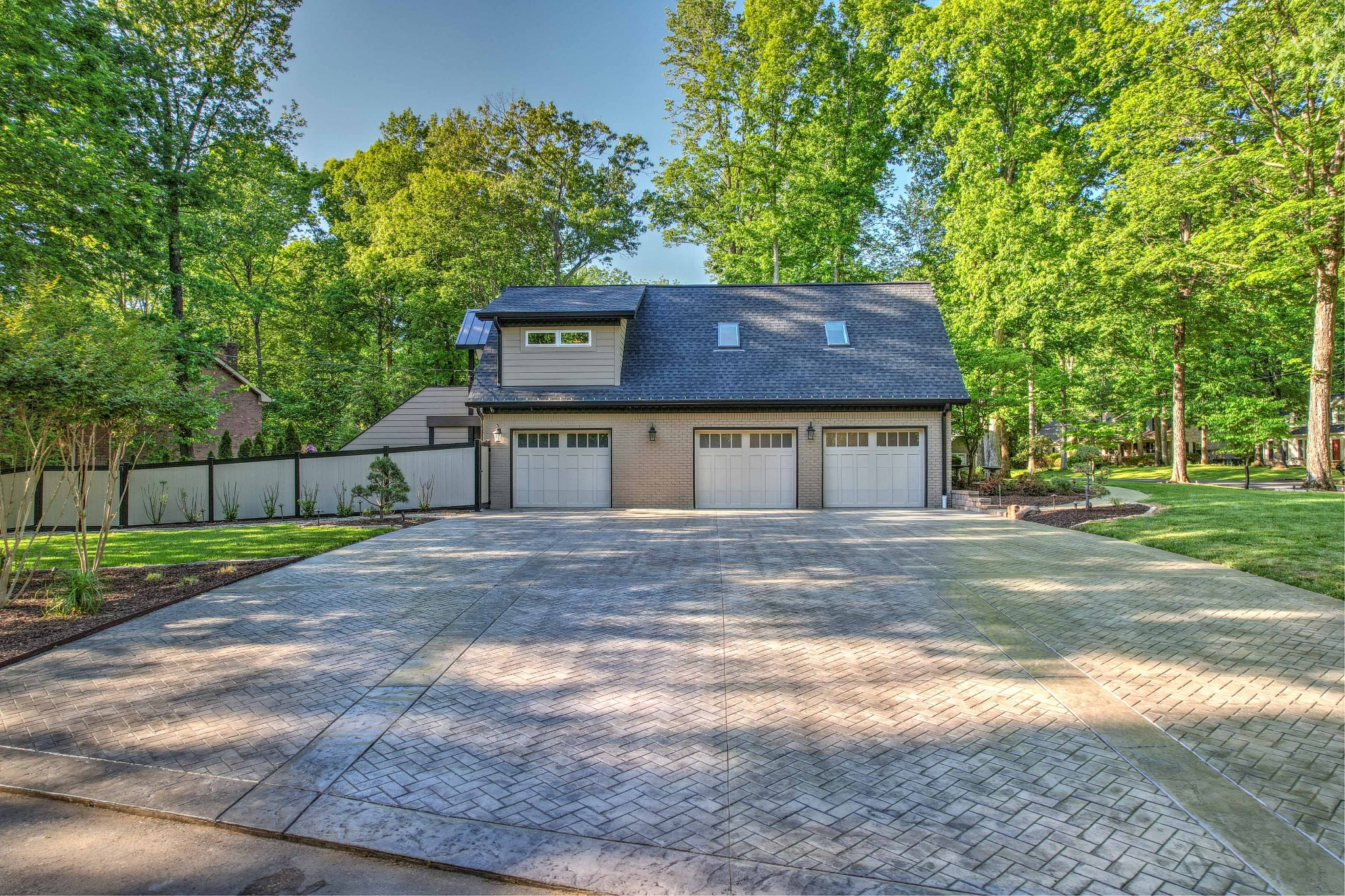 204 Hidden Lake Road Hendersonville, TN 37075 - Photo 9 of 67 a view of outdoor space and yard