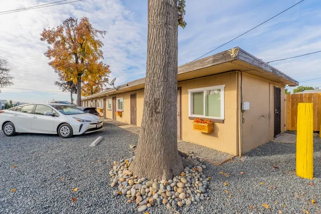 a view of a house with a outdoor space