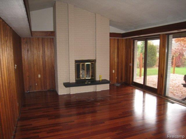 12631 Stanley Road Belleville, MI 48111 - Photo 2 of 18 IMG_0746